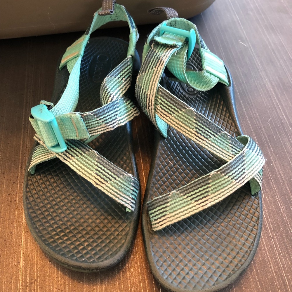 Girl chaco